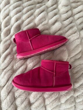 EMU Stinger Microboots Hot Pink Size 9